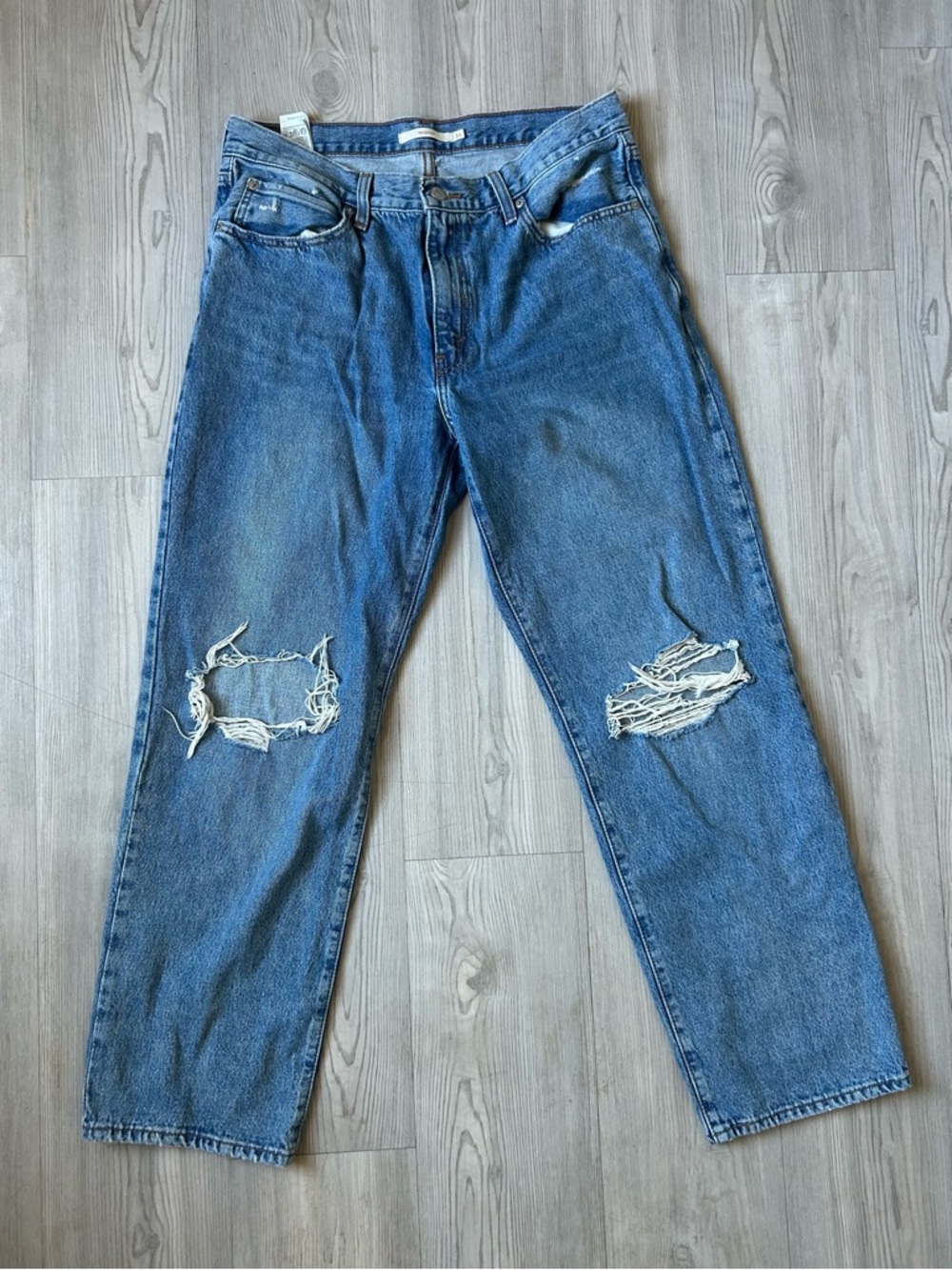 Vintage Levi's Blue Distressed Relaxed Fit Jeans